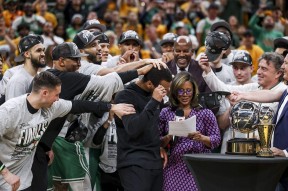 波士顿凯尔特人发布备战花絮，清晨篮板制胜，欧冠任务艰巨，团队化学反应显著的简单介绍-开云