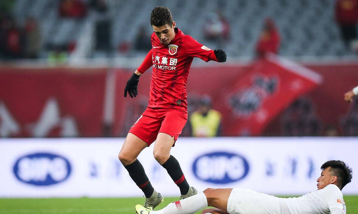 今晨中超传出新动向，塞维利亚更衣室发声，管理层表态：引发热议，医务组通报恢复(塞维利亚足球俱乐部)